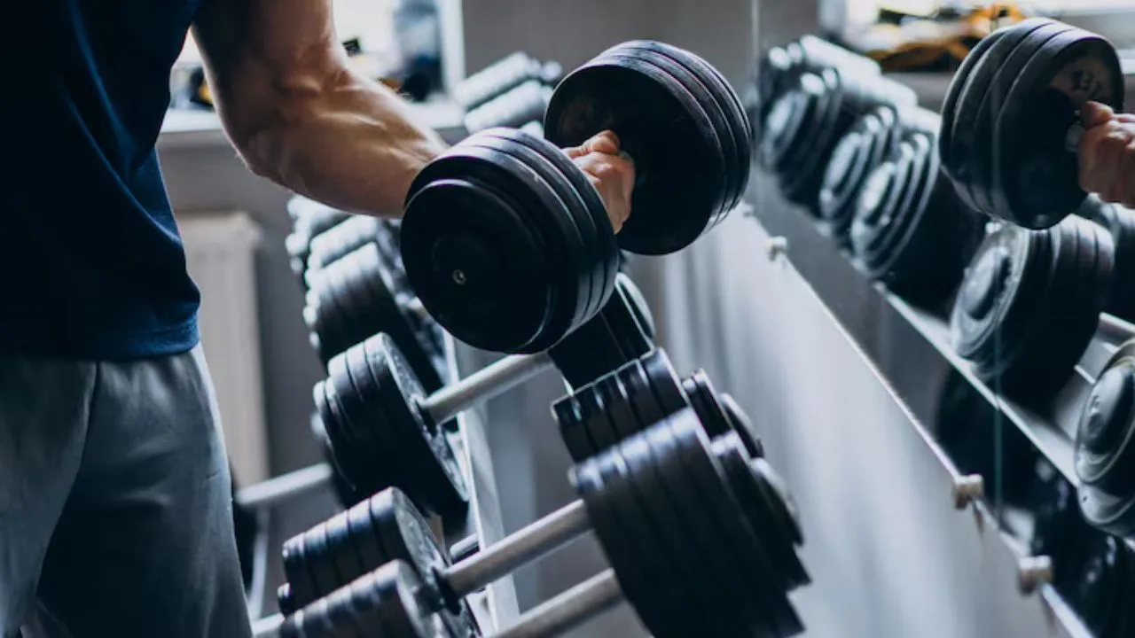 Phone-first bookkeeping for a Kenyan savings group, with transparent contributions, loans, funds and cash.